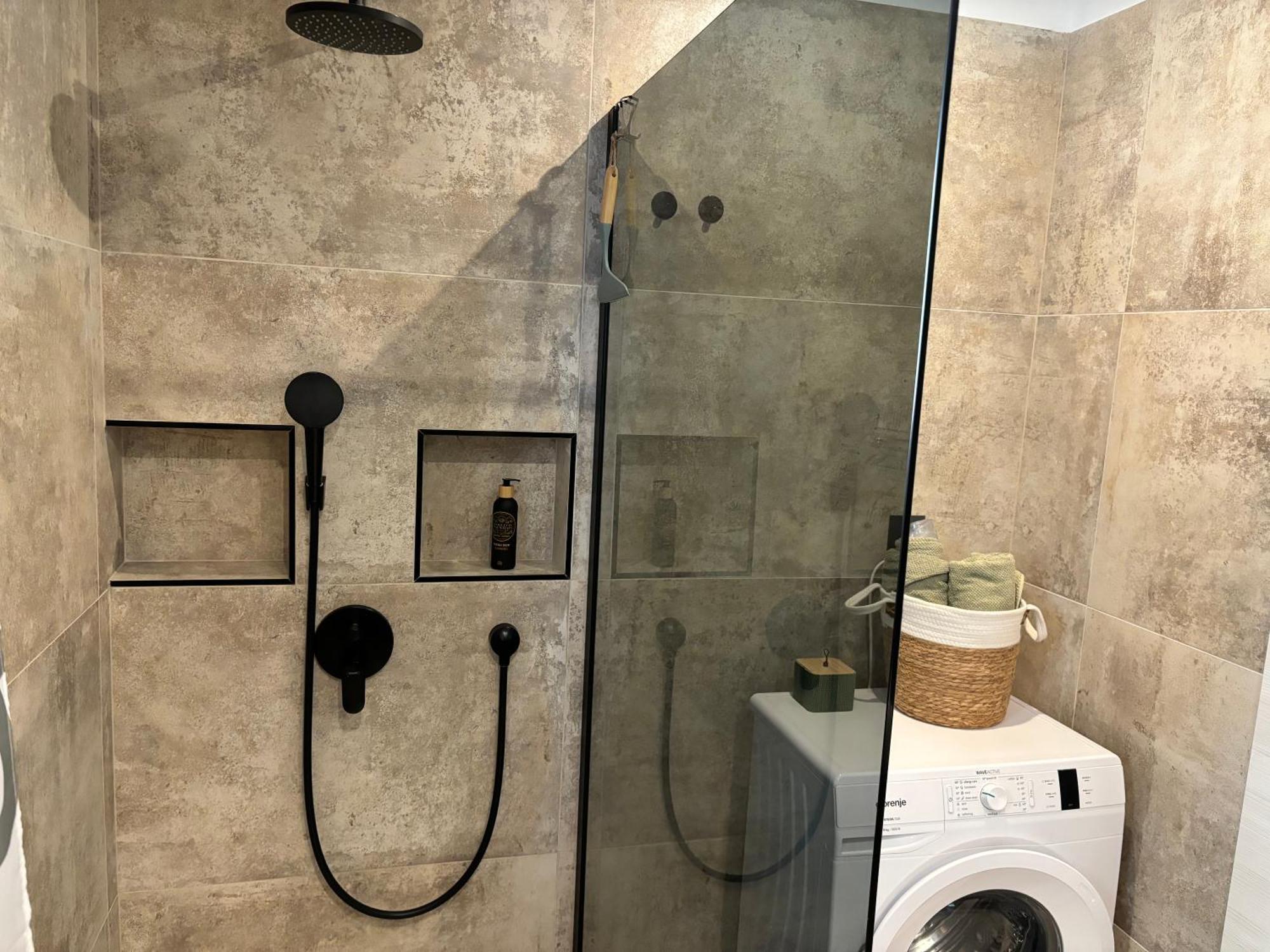 קריקווניצה Apartments Del Mare מראה חיצוני תמונה